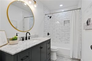 Bathroom remodel in Leawood, Kansas