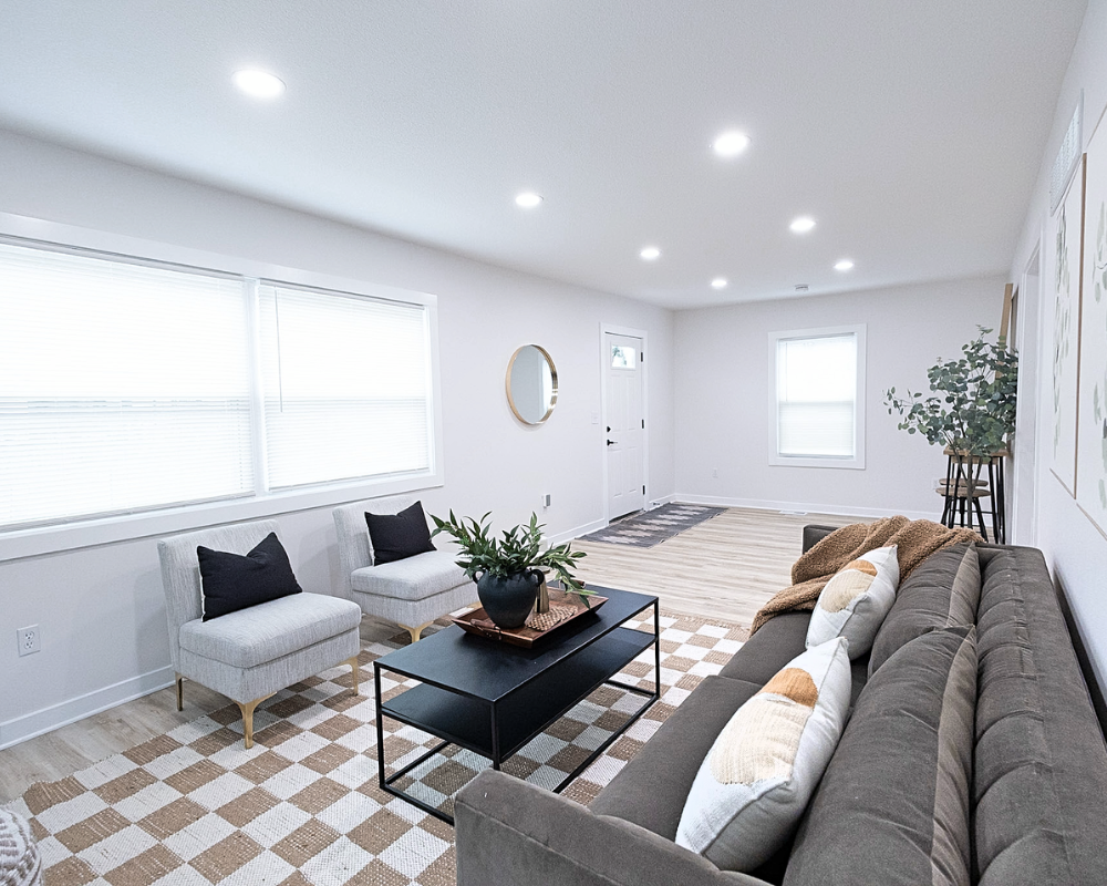 Appleton Ave | Full Home